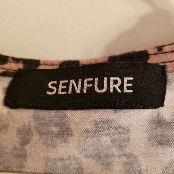 Top - Picture 5 of 5